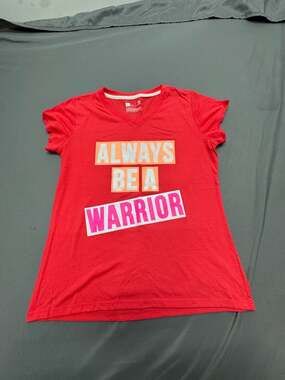 Xersion Always Be A Warrior T-Shirt Size XXL Plus Red Graphic V-Neck